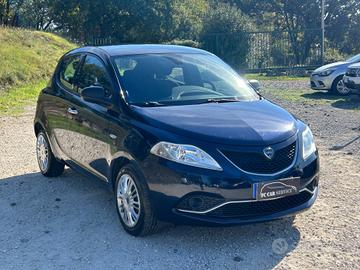Lancia Ypsilon 1.2 69 CV 5 porte GPL Ecochic Silve