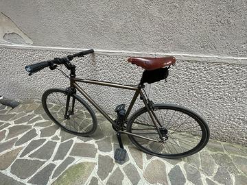 Single speed con trasmissione a cinghia