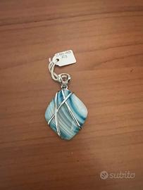 Ciondolo argento con pietra blu/ bianca