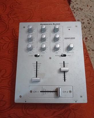 Mixer DJ American Audio XDM 200 per pezzi ricambio