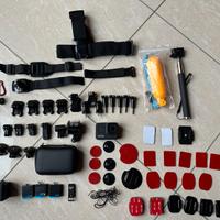 GoPro Hero 8 + 4 Batteria e accessori LEGGERE BENE