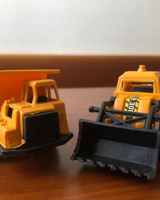 Camioncino e Ruspa