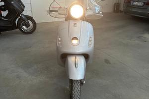 Piaggio Vespa 250 GTS - 2005