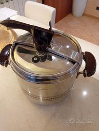 pentola a pressione acciaio Inox Lagostina 7 litri