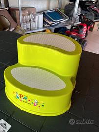 Sgabello 2 gradini bambini verde Giordani