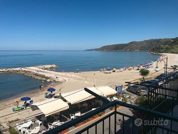 Appartamento a picco sul mare