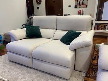 Divani 2-3 e 3-4 posti