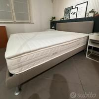 Letto matrimoniale flou