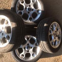 Cerchi in lega per Ford Fiesta 6^ serie
