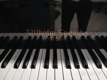 Pianoforte a mezza coda