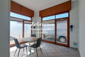 Show-room/ufficio, San Giovanni in Persiceto
