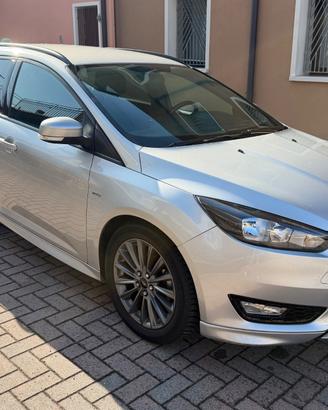 Ford Focus 1.5 TDCi ST Line Ok Neopatentati