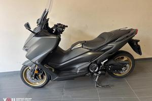 Yamaha T Max 560