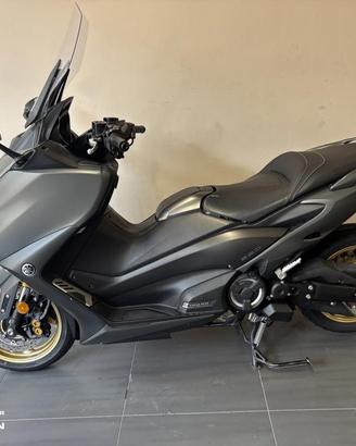 Yamaha T Max 560