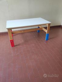 Tavolino Ikea a a più alezze