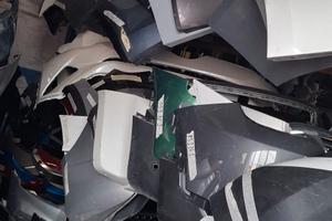stock lotto ricambi auto all'ingrosso