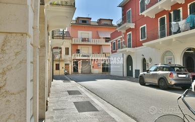 APPARTAMENTO IN PIENO CENTRO