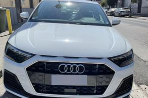 Audi 30 TFSI ADVANCED