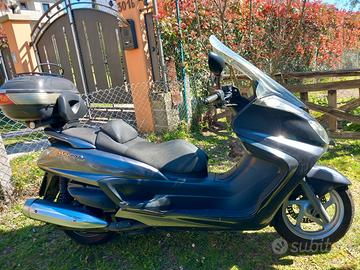 scooter Yamaha Majesty 400