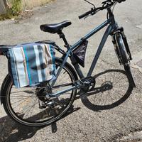 Bici elettrica  marca Goccia della Piaggio