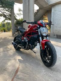 Ducati Monster 797