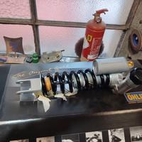 ammortizzatore posteriore tenere 700