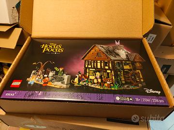 LEGO 21341 Hocus Pocus