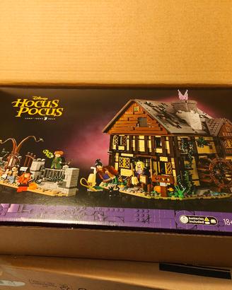 LEGO 21341 Hocus Pocus