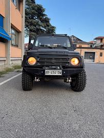 Suzuki samurai