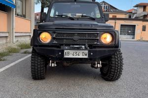 Suzuki samurai