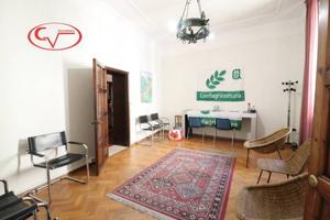 Immobile di 160 m² con più di 5 locali a Montevarc