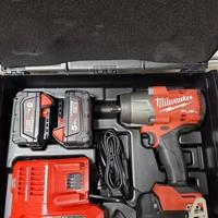 Milwaukee M18 FHIW12F