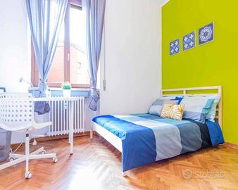 Stanza in appartamento di 97 m² a Bologna