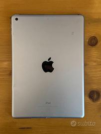 Apple iPad 9.7