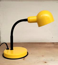 Lampada da tavolo vintage Veneta Lumi gialla '80