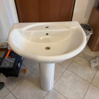 Lavabo bagno a colonna in ceramica – usato, ottime