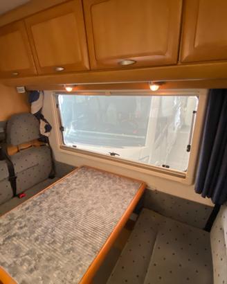 TOP Hymer Ducato 3 solari batterie clima Starlink.