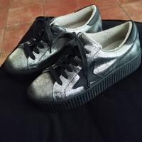 Sneaker argentate