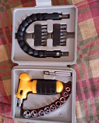 set attrezzi - anche per biciclette