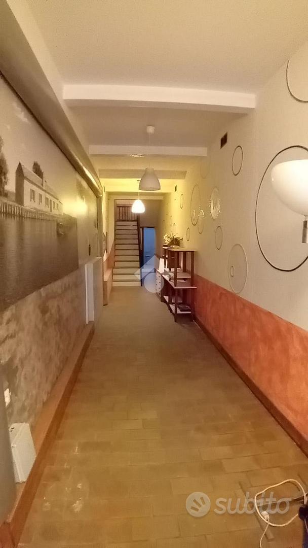 NEGOZIO A COMACCHIO - Altro