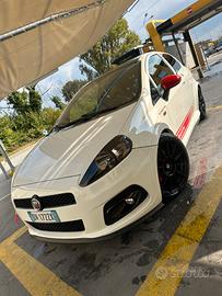 Grande punto abarth esseesse