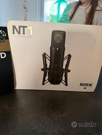RODE NT1 + ASTA DA SCRIVANIA