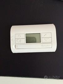 TERMOSTATO DIGITALE A PARETE - TIPO 1T.31 -