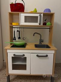 Cucina in legno