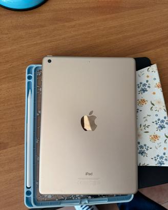 Ipad 5 generazione bianco