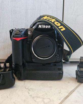 Nikon D7000 + Battery Pack