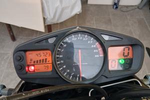 Suzuki Gsr 600