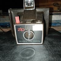 Polaroid camera vintage anni 70 e Lampeggiatore 