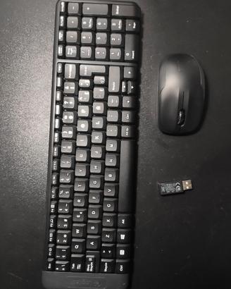 Set tastiera + mouse Logitech bluetooth