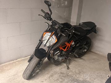 Ktm 390 duke 2023